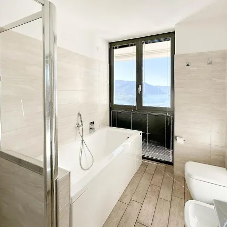 Daire The View!!! By Design *
