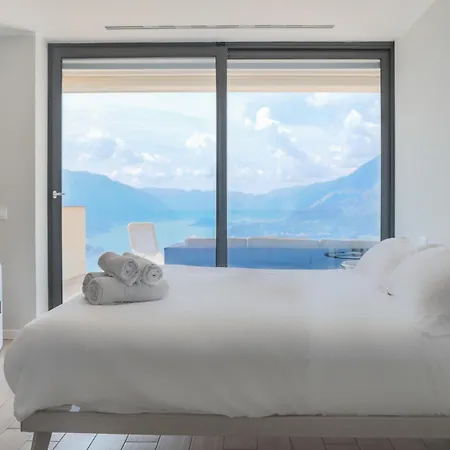 The View!!! By Design Daire